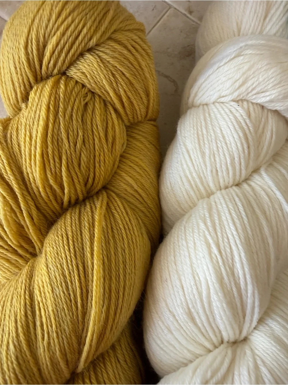 Cloudborn Fibers Merino Superwash Sock Twist Yarn - Ecru & Maize Heather